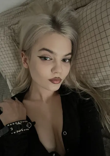 Я Евгения, 23, знакомлюсь для общения в Москве