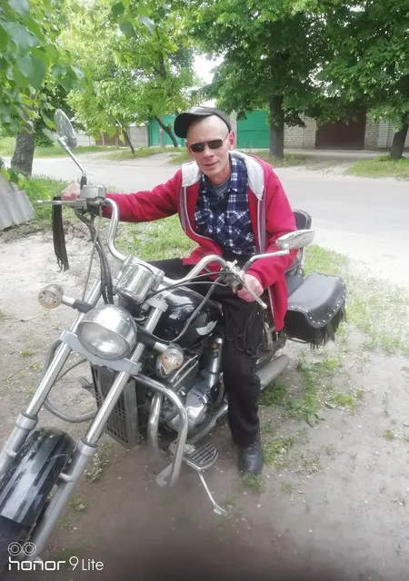 Саша з Дніпра, мені 51 років, познайомлюсь на одну ніч