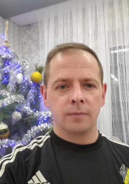 Володимир из Рожища, ищу на сайте постоянные отношения