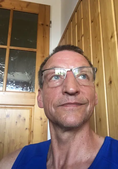 Tom из Мюнхена, мне 61, познакомлюсь для приятного времяпровождения