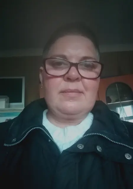 Я Лена, 50, знакомлюсь для постоянных отношений в Херсоне