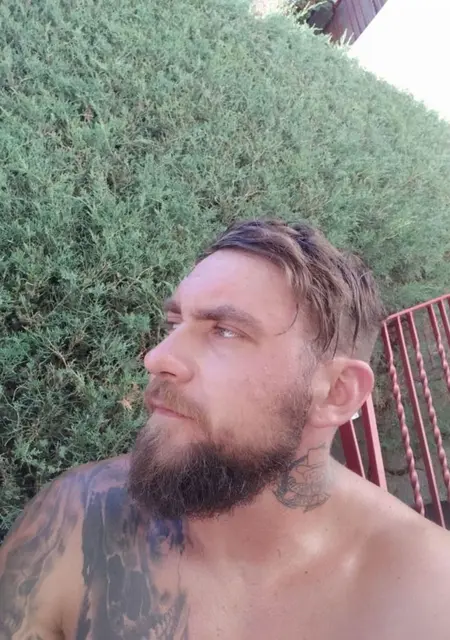 Milan из Берлина, мне 35, познакомлюсь