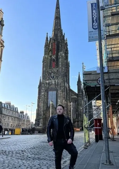 Я Ziku, 35, из Лондона, ищу знакомство для дружбы