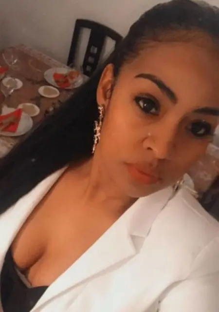 Karina de Madrid, tengo 31 años, lista para conocer