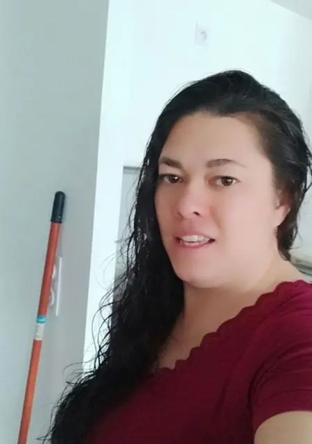 Darany из Парижа, мне 43, познакомлюсь