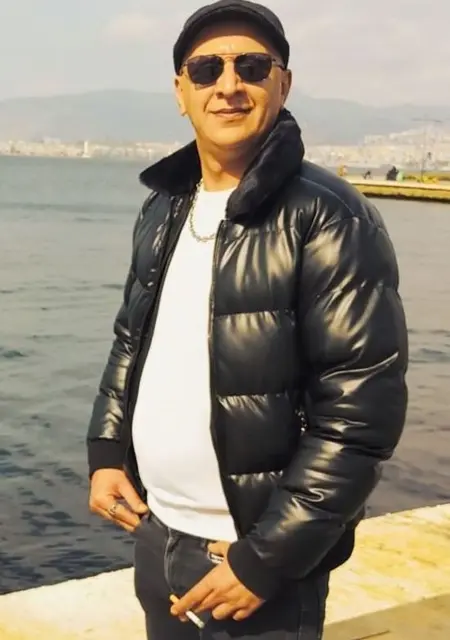 Murat из Стамбула, мне 41, познакомлюсь