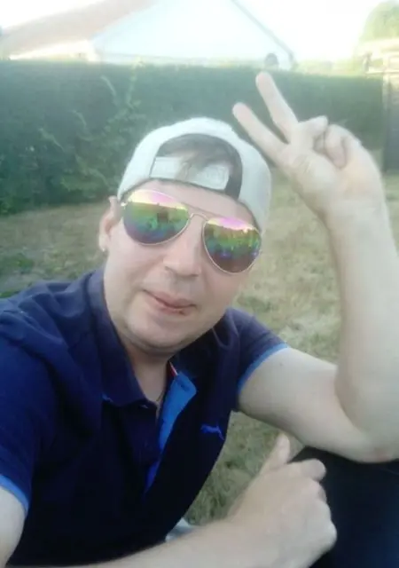 Я Fredrik Halln, 37, из Стокгольма, ищу знакомство