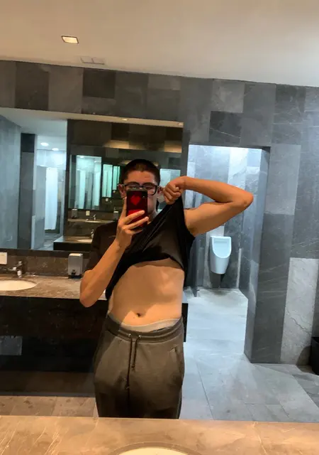 Orlay из Мехико, ищу на сайте знакомства на одну ночь