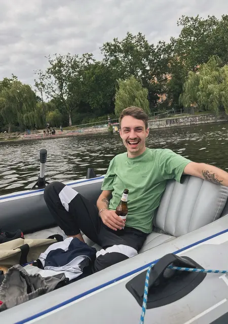 Niko из Бохум, мне 29, познакомлюсь для вирта