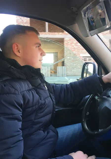 Илья з Хмельницького, шукаю на сайті приємне проведення часу