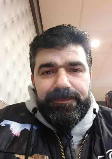 Я Shiyar Issa, 39, знакомлюсь в Берлине