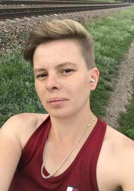 Надия з Харків, шукаю на сайті знайомства без зобов'язань