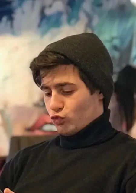 Александр из Николаева, мне 35, познакомлюсь для приятного времяпровождения