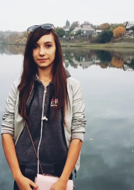 Ирина из Донецка, ищу на сайте совместные путешествия