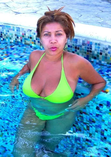 Аня з Київ, мені 54 років, познайомлюсь для приємне проведення часу