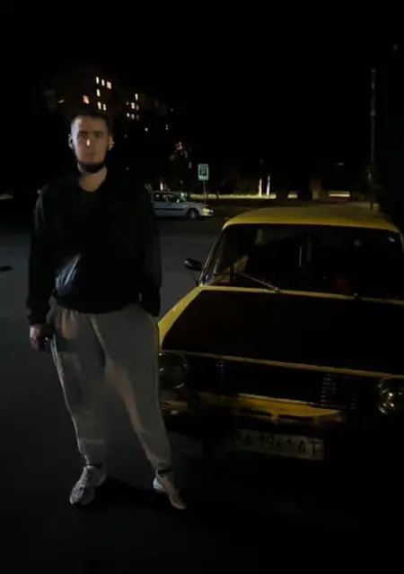 Я Деня, 21, знакомлюсь без обязательств в Горишних Плавнях