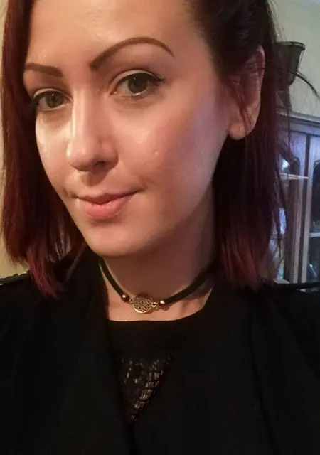 Virginie из Парижа, мне 30, познакомлюсь