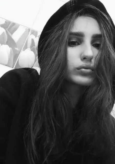 Аня из Чернигова, ищу на сайте знакомства на одну ночь