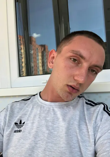 Я Дмитро, 26, знакомлюсь на одну ночь в Виннице