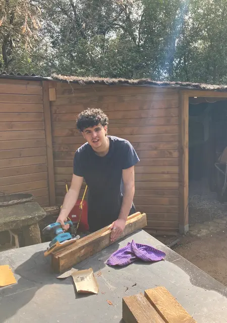 Alex de Tàrrega, tengo 25 años, listo para conocer para lío de una noche