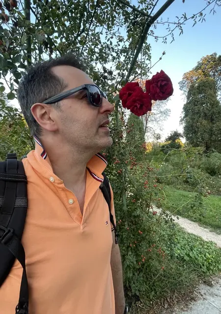 Я Gaby, 46, из Киева, ищу знакомства без обязательств