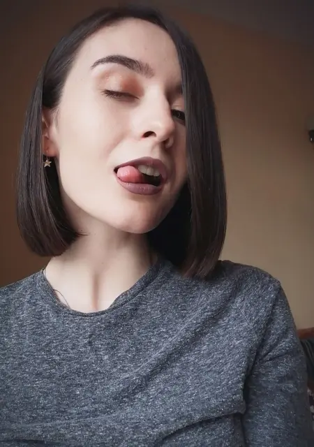 Я Lenochka, 27, из Киева, ищу знакомства на одну ночь