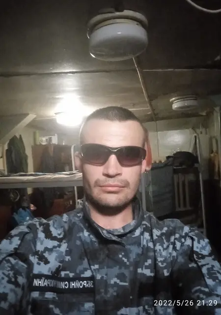 Я Александр, 36 років з Одеси, шукаю знайомства без зобов'язань