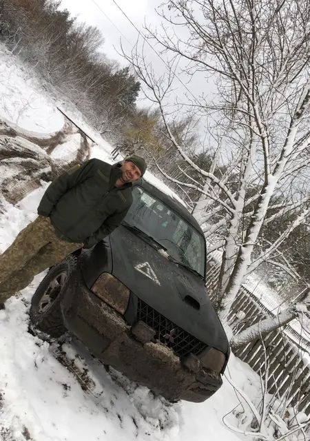 Хамер з Ізюм, шукаю на сайті знайомства на одну ніч