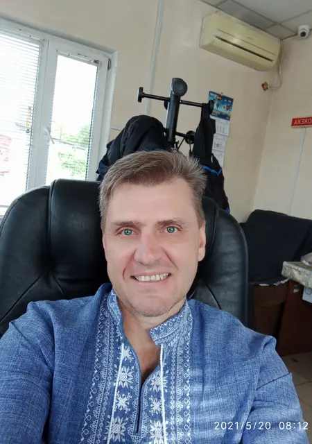 Олег из Киева, ищу на сайте знакомства без обязательств