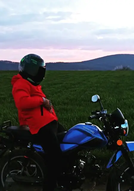 Едуард з Мукачева, шукаю на сайті знайомства без зобов'язань