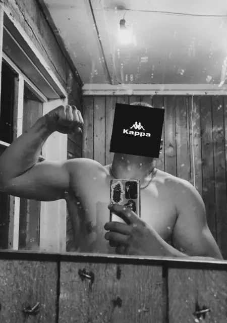 Руслан из Франкфурта-на-майне, ищу на сайте знакомства на одну ночь