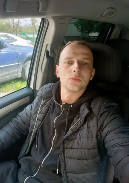 Микола з Яворів, шукаю на сайті приємне проведення часу