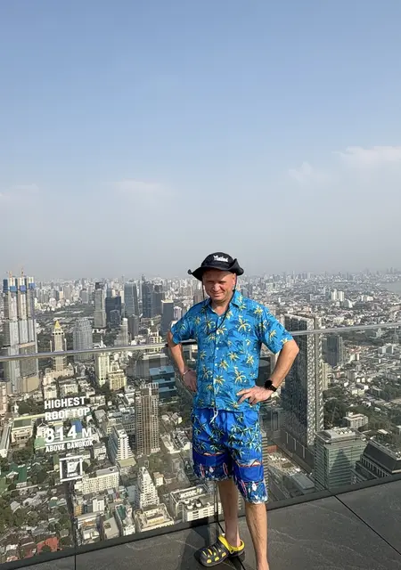 Я , 26, из Бангкока, ищу знакомство