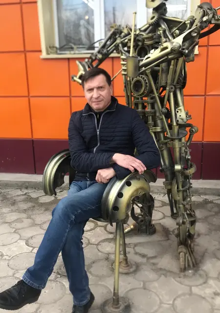 Я Василий, 52, знакомлюсь для дружбы в Лондоне