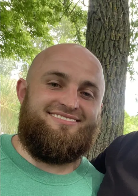 Олександр з Полтави, шукаю на сайті знайомства на одну ніч