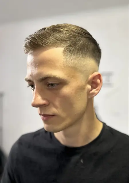 Yaroslav из Мукачева, мне 24, познакомлюсь для приятного времяпровождения