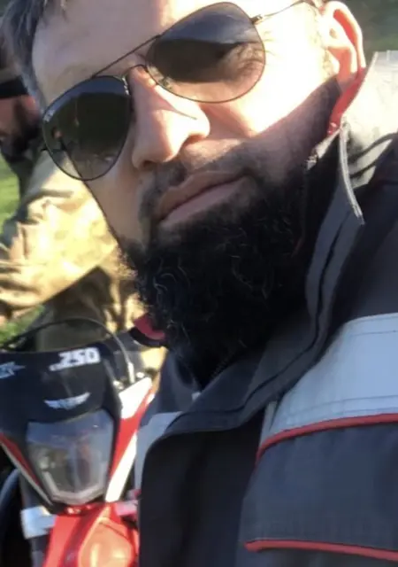 Исмаилов из Бургаснувшего, мне 41, познакомлюсь для общения