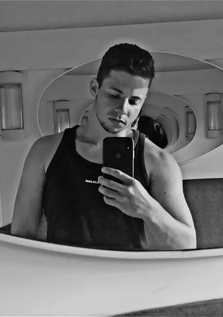 Бодя из Тернополя, ищу на сайте знакомства на одну ночь