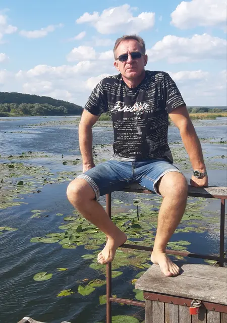 Я Игорь, 54, знакомлюсь для приятного времяпровождения в Харькове