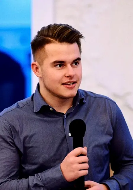 Алекс из Бобруйска, мне 27, познакомлюсь на одну ночь