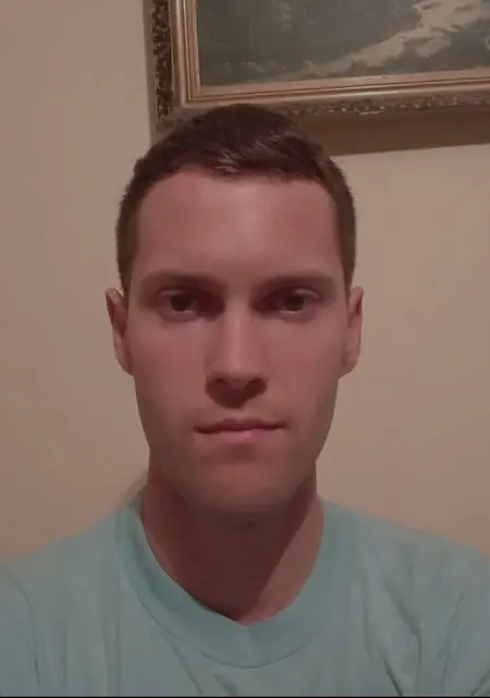 Вася з Мукачево, мені 35 років, познайомлюсь для постійні стосунки