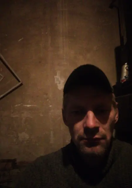 Я Юрий, 38, из Клецка, ищу знакомство для постоянных отношений