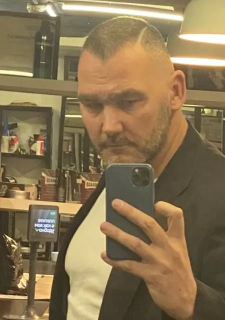 Серж из Могилёва, мне 37, познакомлюсь для приятного времяпровождения