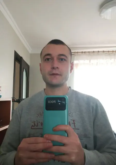 Андрій из Червонограда, ищу на сайте знакомства на одну ночь