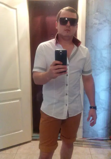 Максим з Чугуїв, шукаю на сайті знайомства на одну ніч