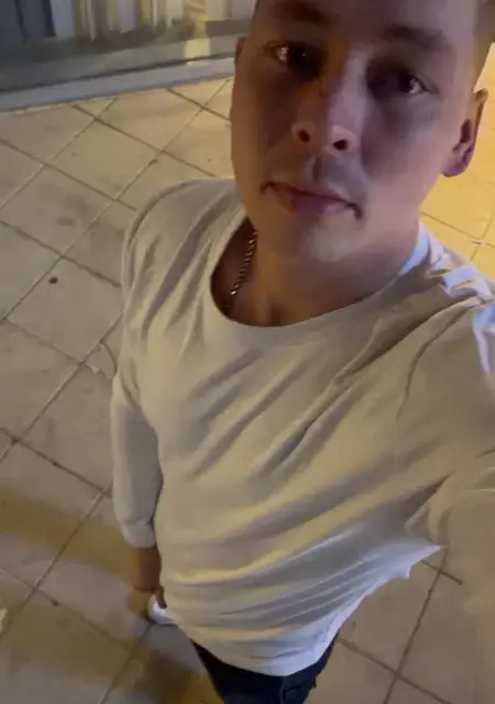 Я Alex, 26, из Петах-Тиква, ищу знакомства без обязательств