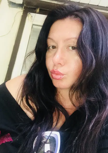 Ира з Харків, мені 43 років, познайомлюсь без зобов'язань