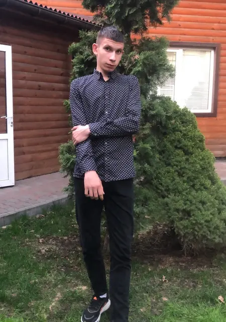 Влад з Гайсина, шукаю на сайті знайомства на одну ніч