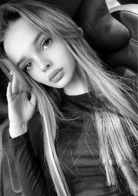 Я Ruslana, 20 років з Ірпінь, шукаю знайомства без зобов'язань