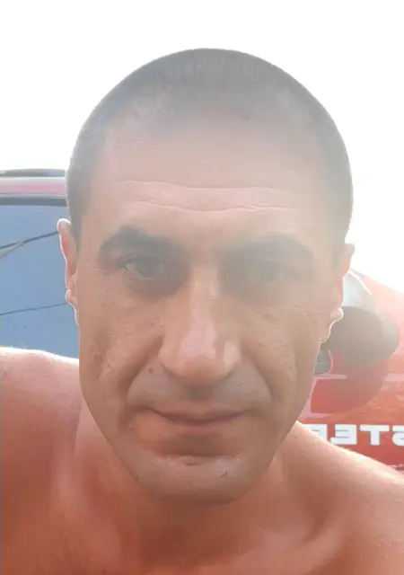 Я Men, 41, из Волочиска, ищу знакомство для постоянных отношений